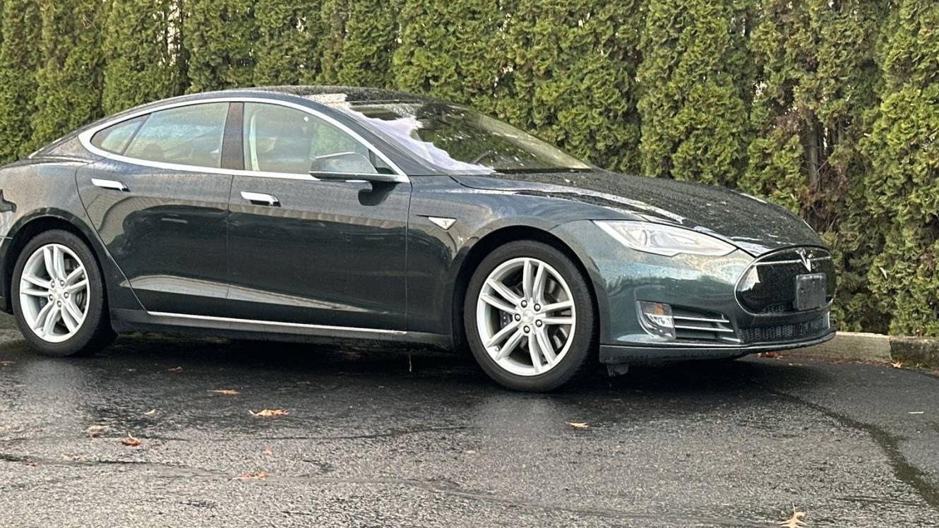 TESLA MODEL S 2013 5YJSA1CN0DFP24863 image